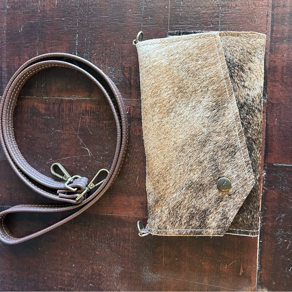 Brindle and Turquoise Brands Crossbody Bag